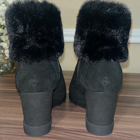 KOOLABURRA ELLADINE BLACK SUEDE FUR WEDGE BOOTS - Picture 8 of 16